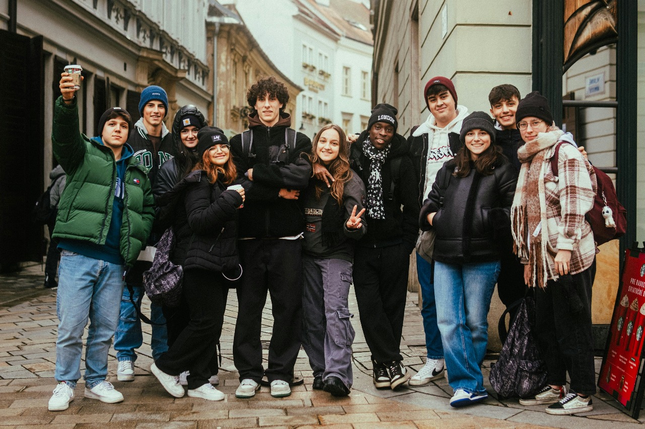 How Do Study Abroad Programs Work and How Can You Apply?